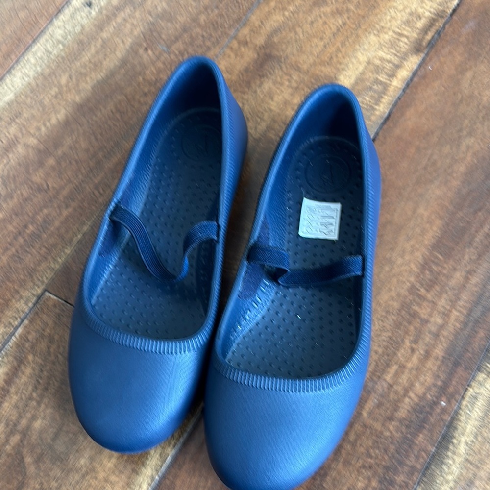 Native Shoes Blue Mary Jane Slippers Comfortable and Stylish size J3